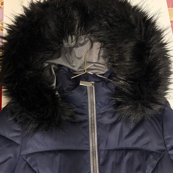 Womens TanJay Navy Puffer Coat with Faux Fur Trim, Sz S, great condition. - Picture 4 of 13